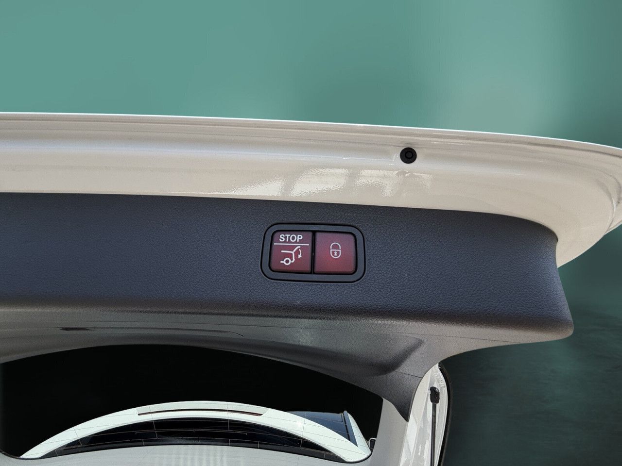 Mercedes-Benz E-Klasse – Bild 11