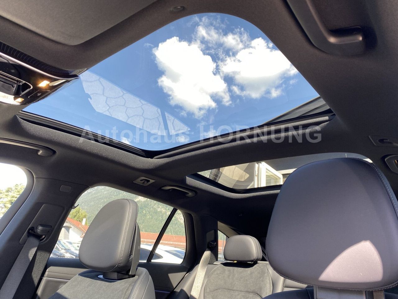 Mercedes-Benz E-Klasse – Bild 14