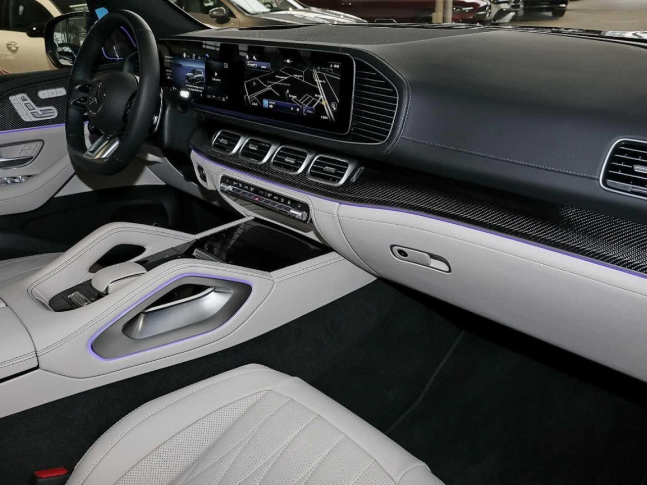 Mercedes-Benz GLS – Bild 10