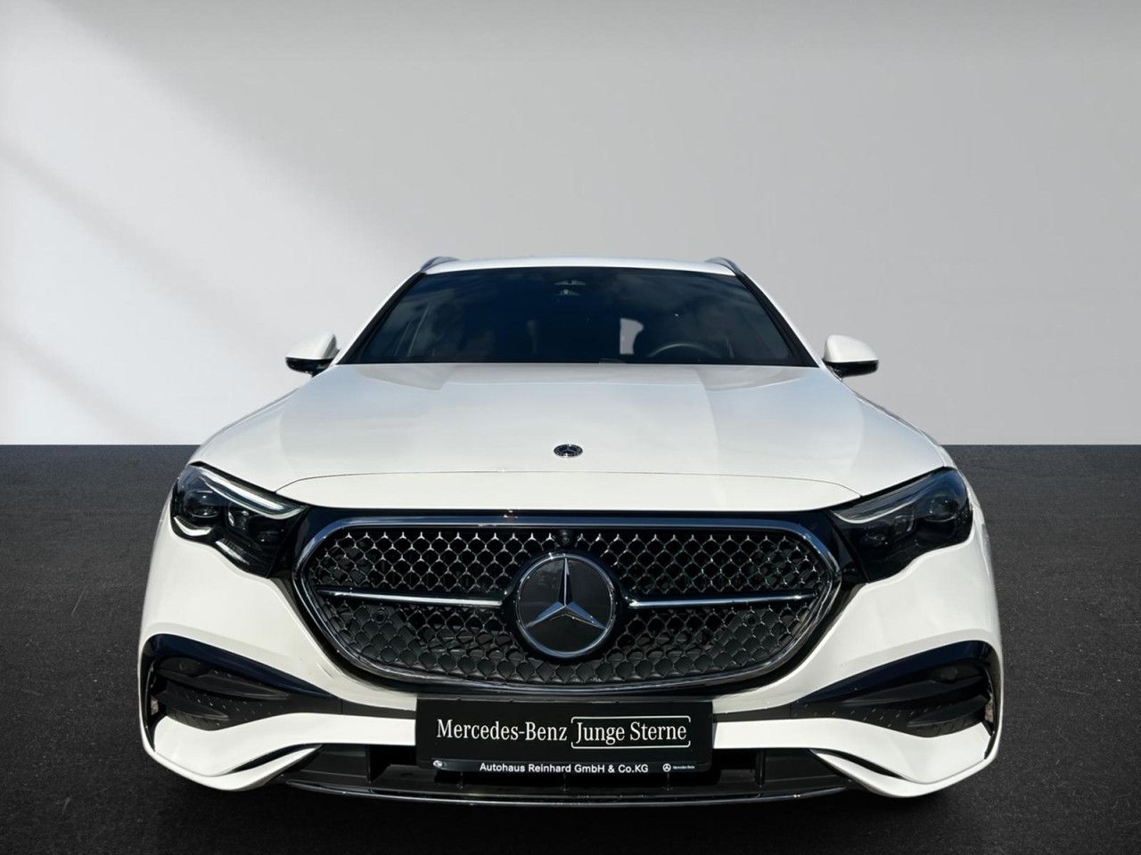 Mercedes-Benz E-Klasse – Bild 2