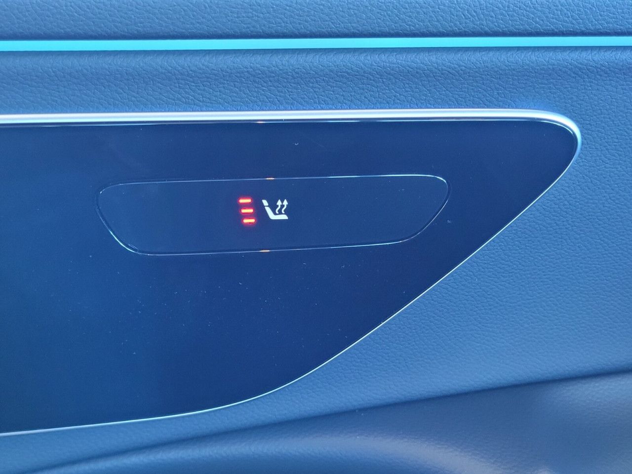Mercedes-Benz E-Klasse – Bild 21