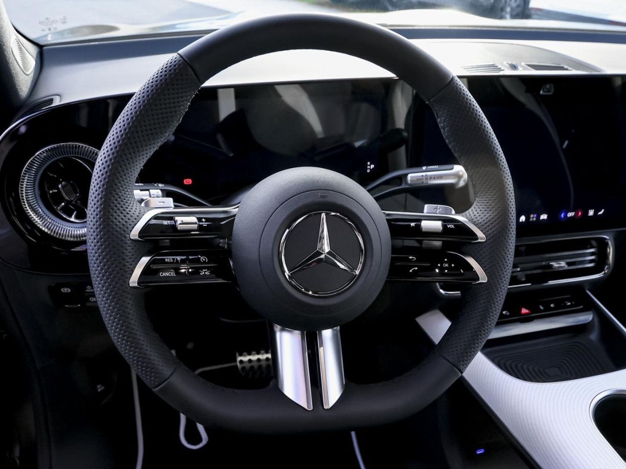 Mercedes-Benz GLB – Bild 14