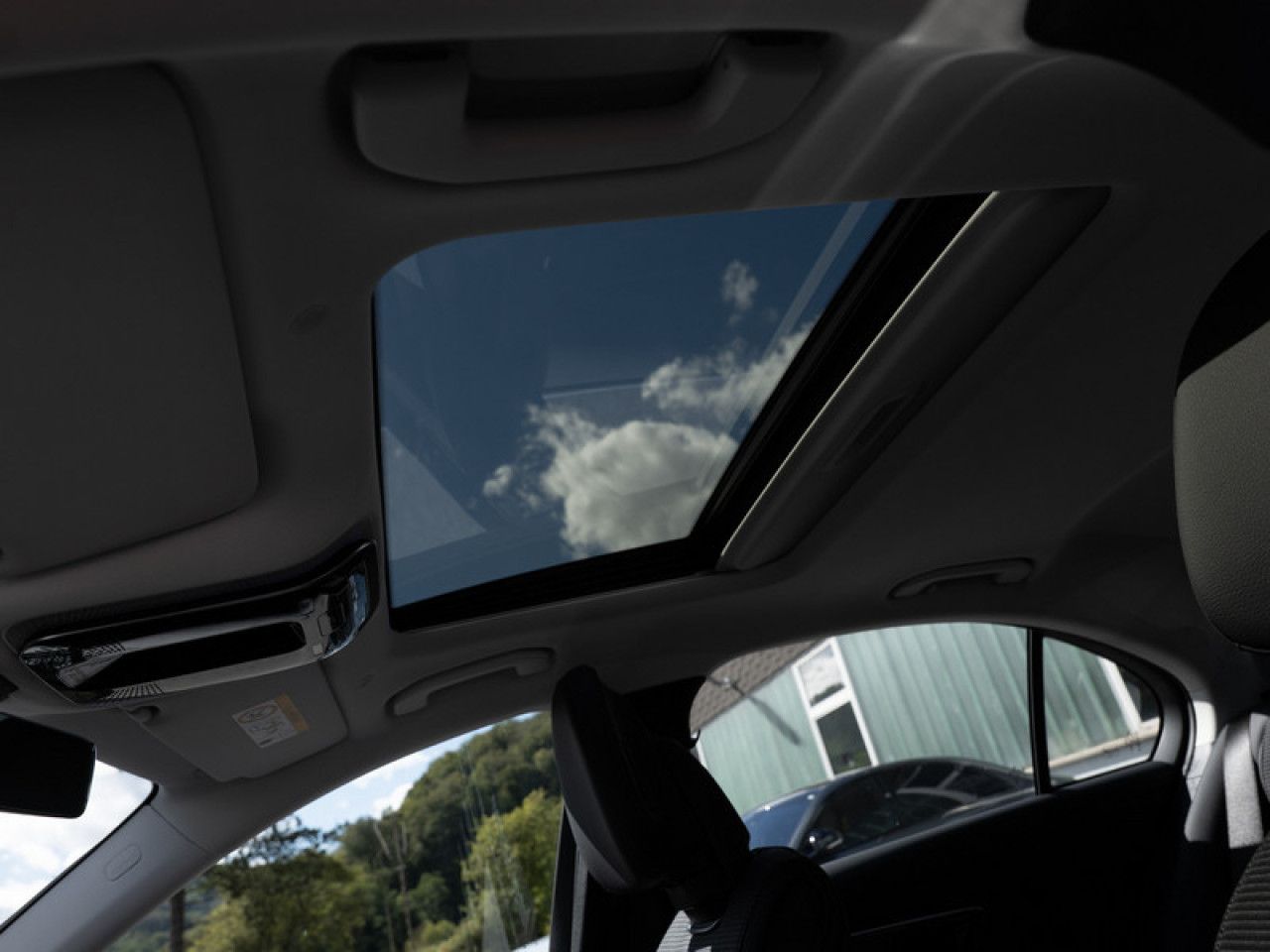 Mercedes-Benz C-Klasse – Bild 19