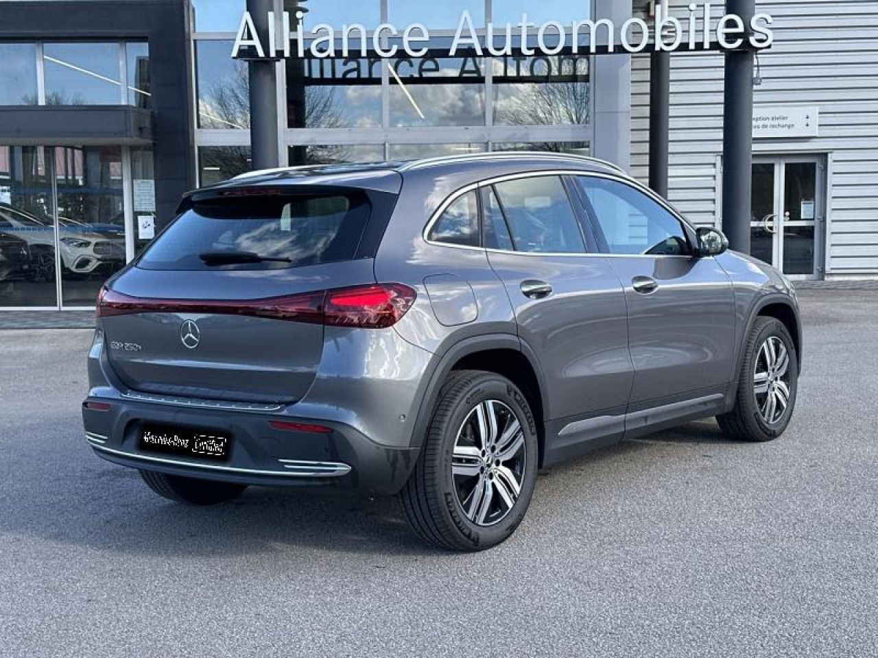 Photo du v&eacute;hicule 5 / 18