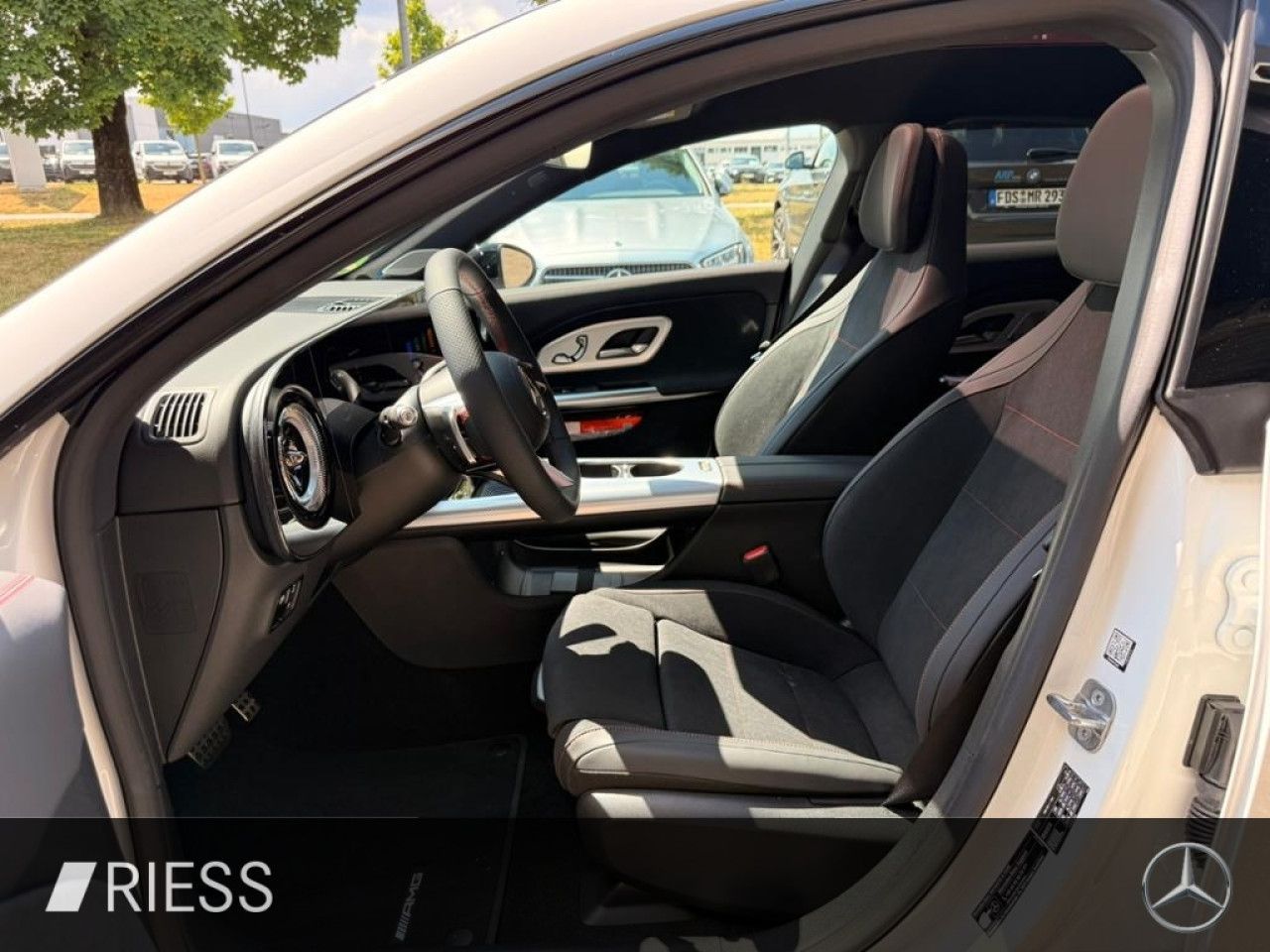 Mercedes-Benz CLA – Bild 2
