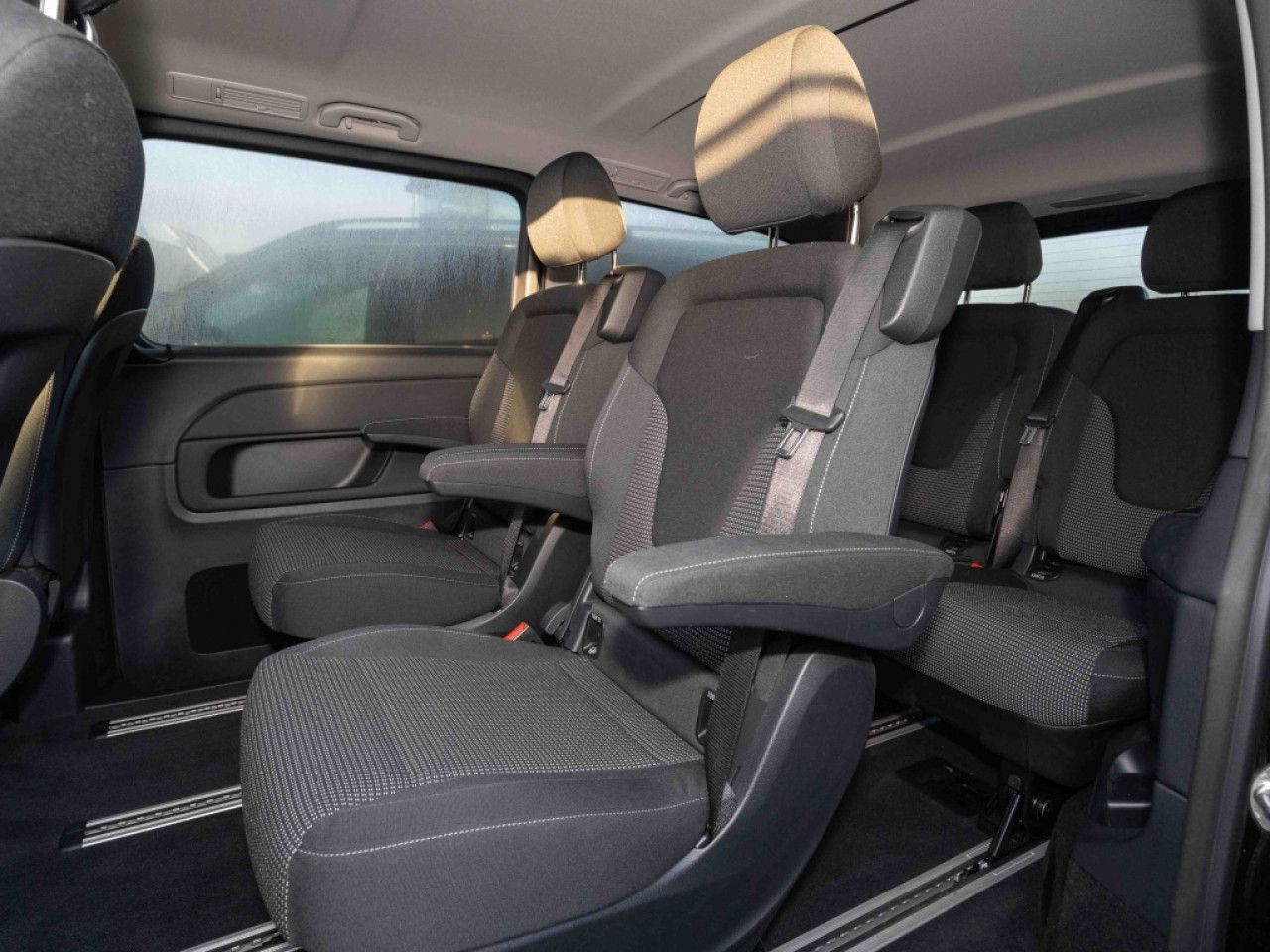 Mercedes-Benz EQV – Bild 13