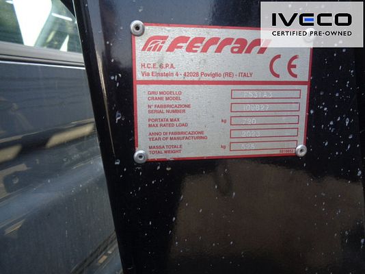 Vehicle image 9 / 15