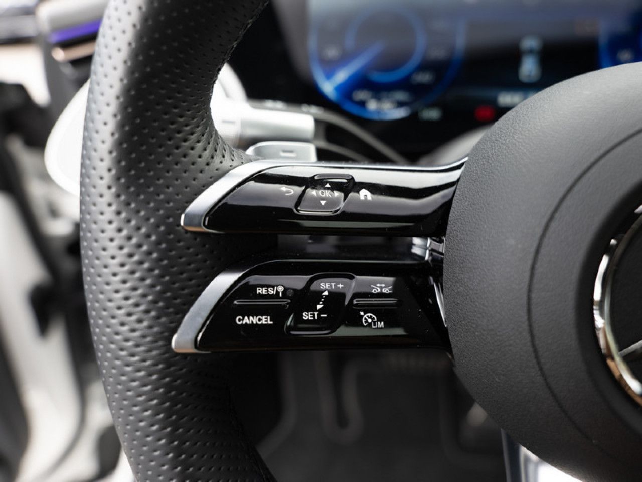 Fahrzeugbild 17 / 23