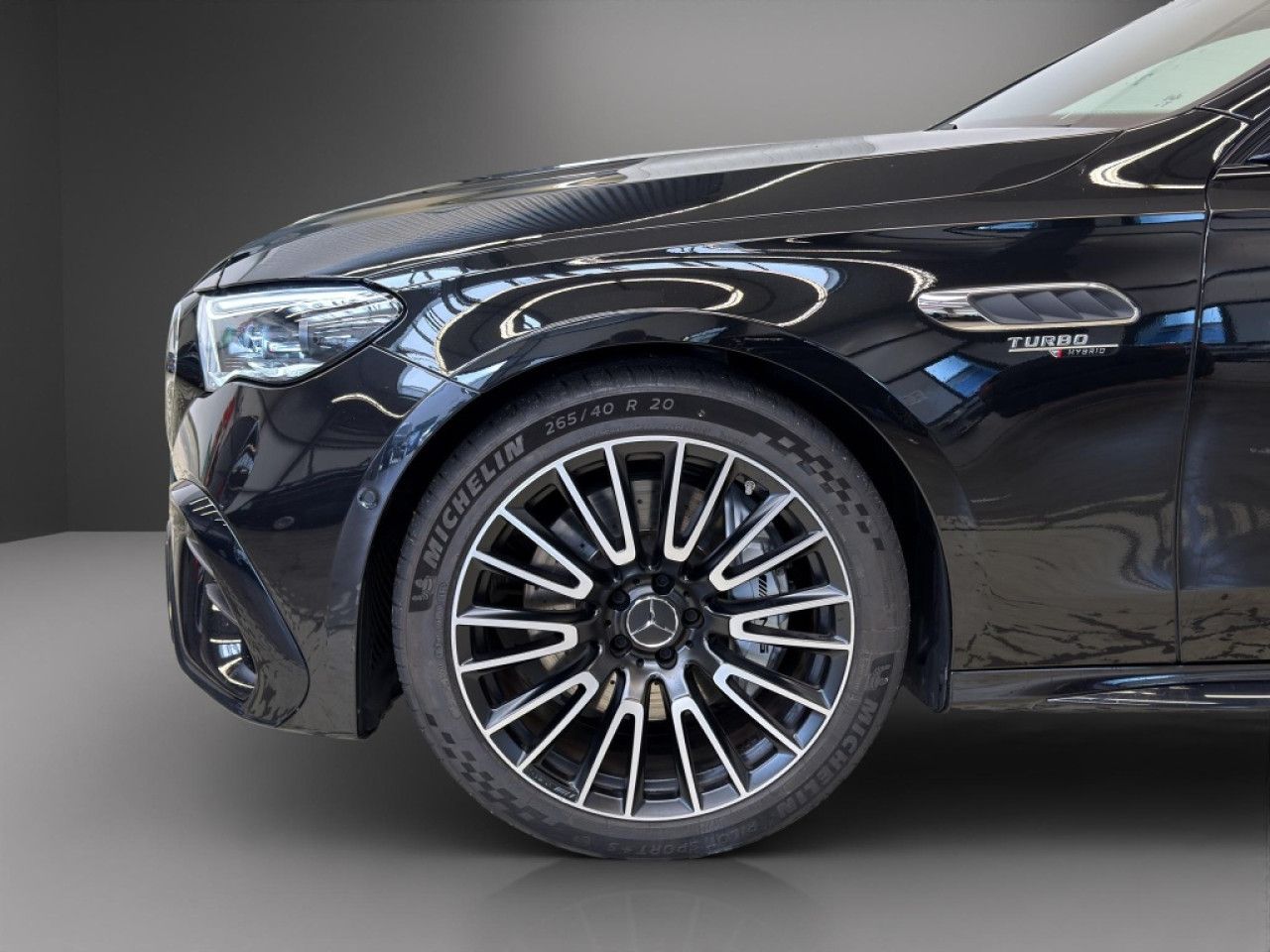 Mercedes-Benz E-Klasse – Bild 4