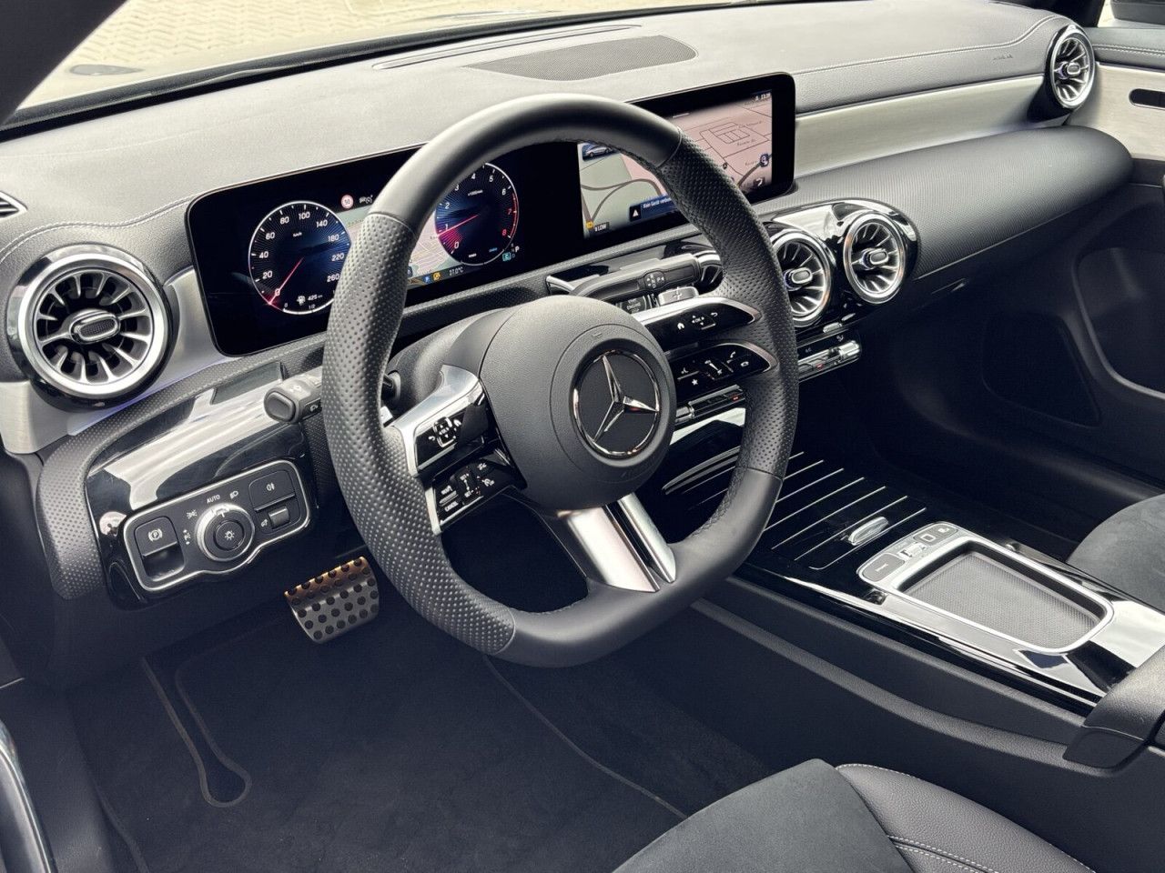 Mercedes-Benz CLA – Bild 11