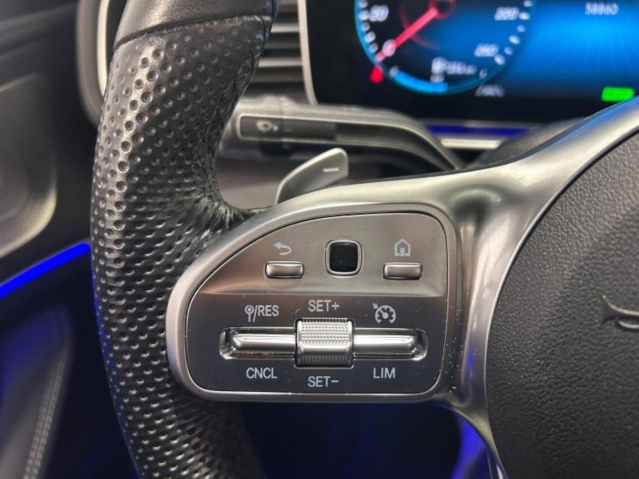 Photo du v&eacute;hicule 12 / 18