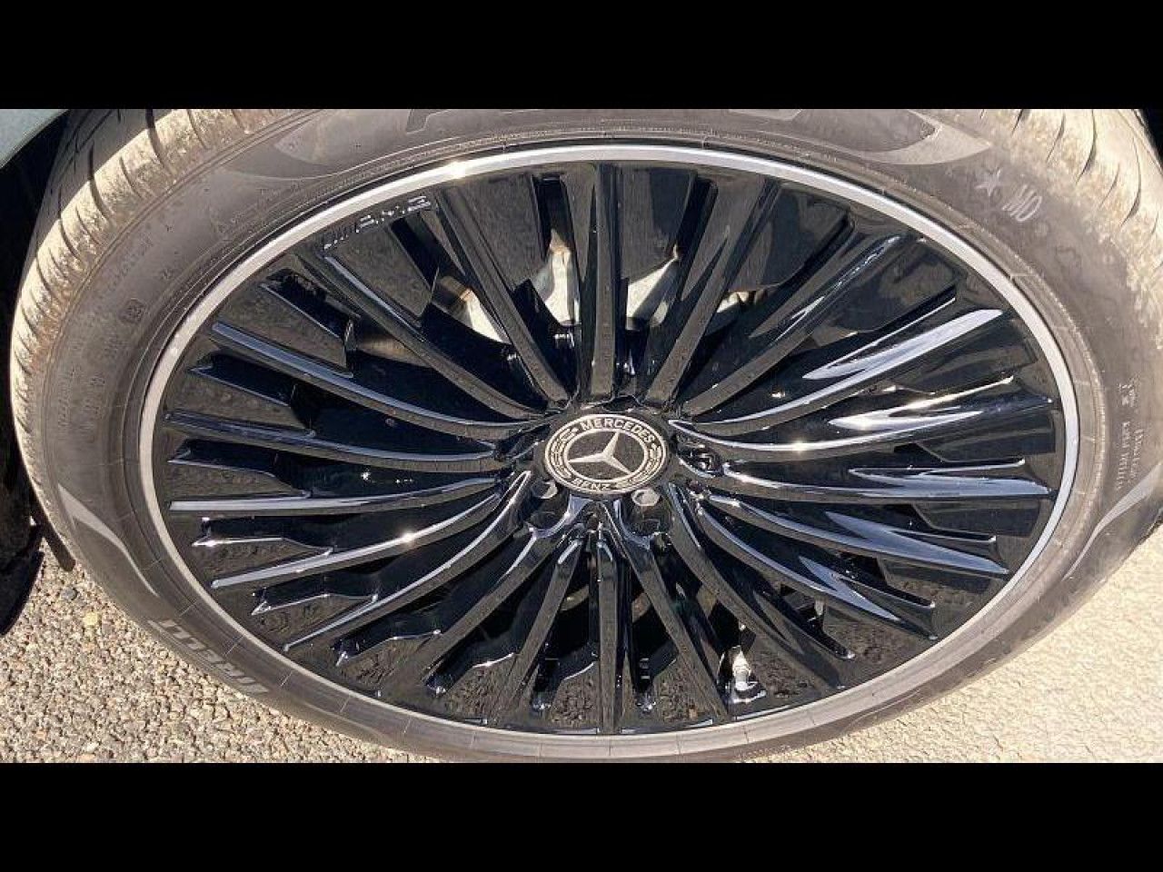 Photo du v&eacute;hicule 16 / 18