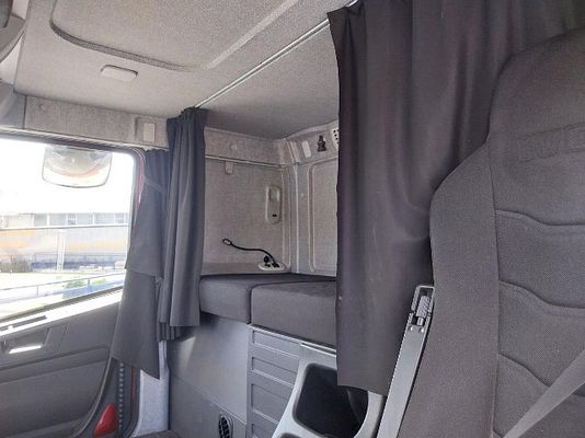 Immagine del veicolo 13 / 15