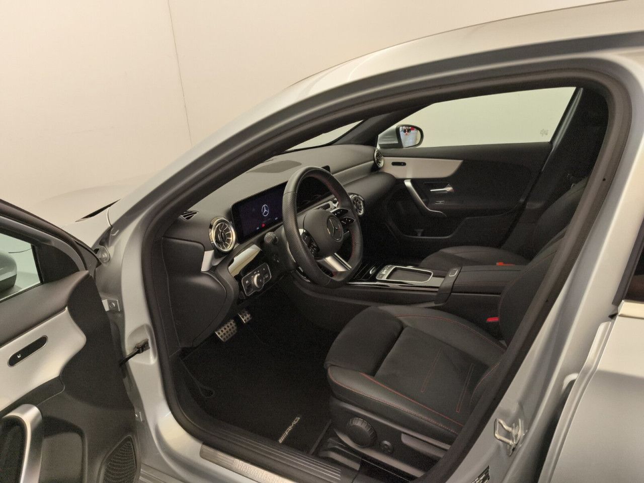 Mercedes-Benz A-Klasse – Bild 11