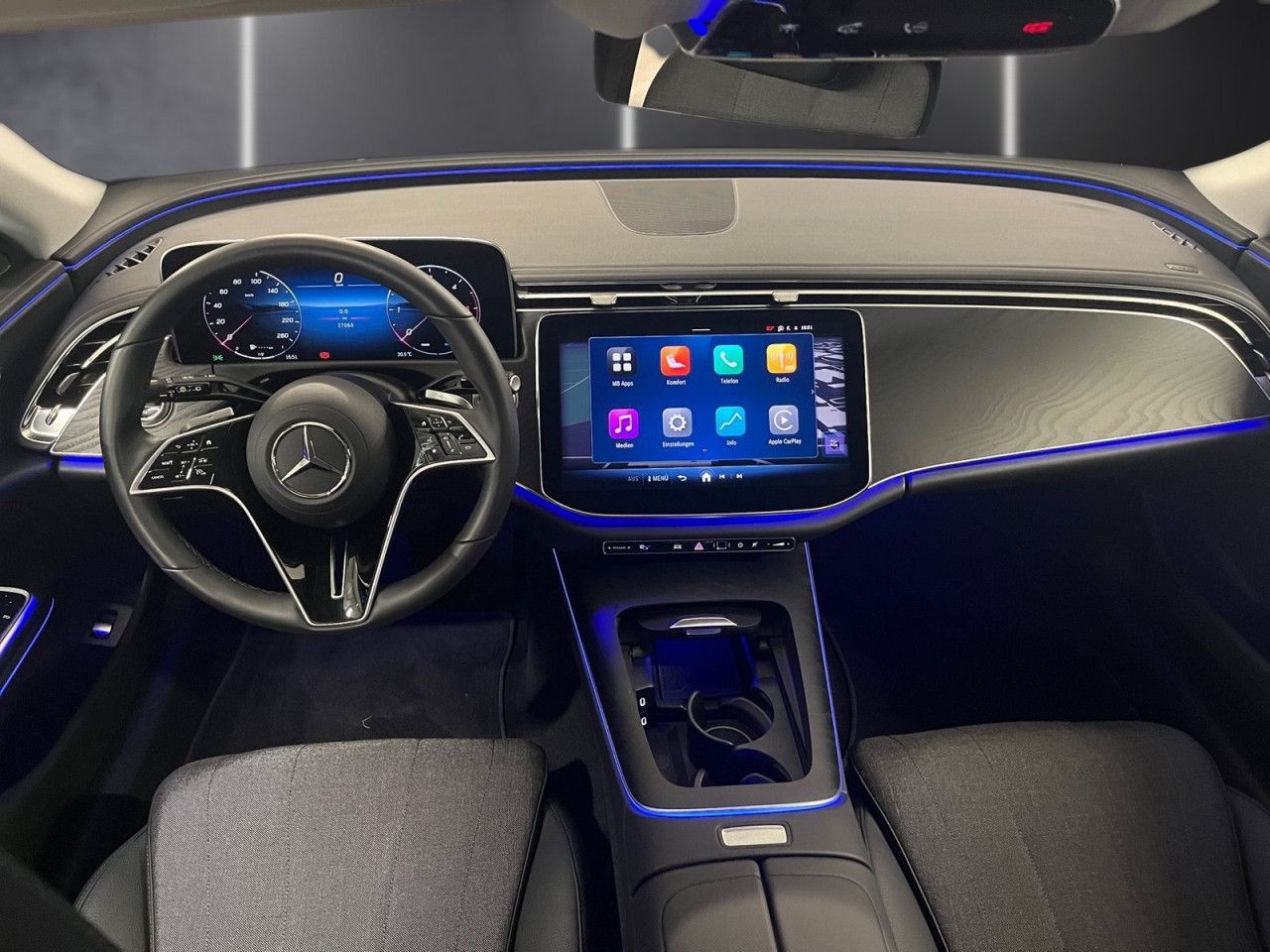 Mercedes-Benz E-Klasse – Bild 13