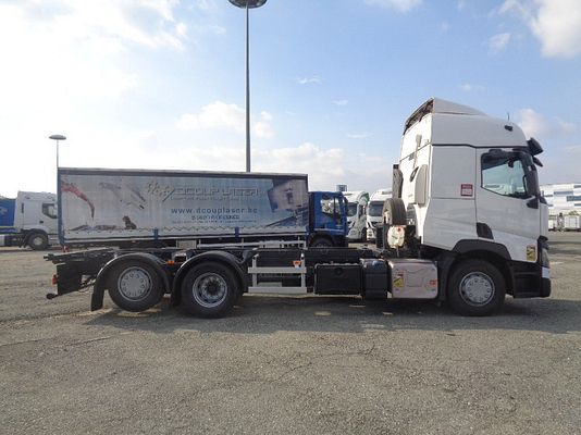 Vehicle image 7 / 20