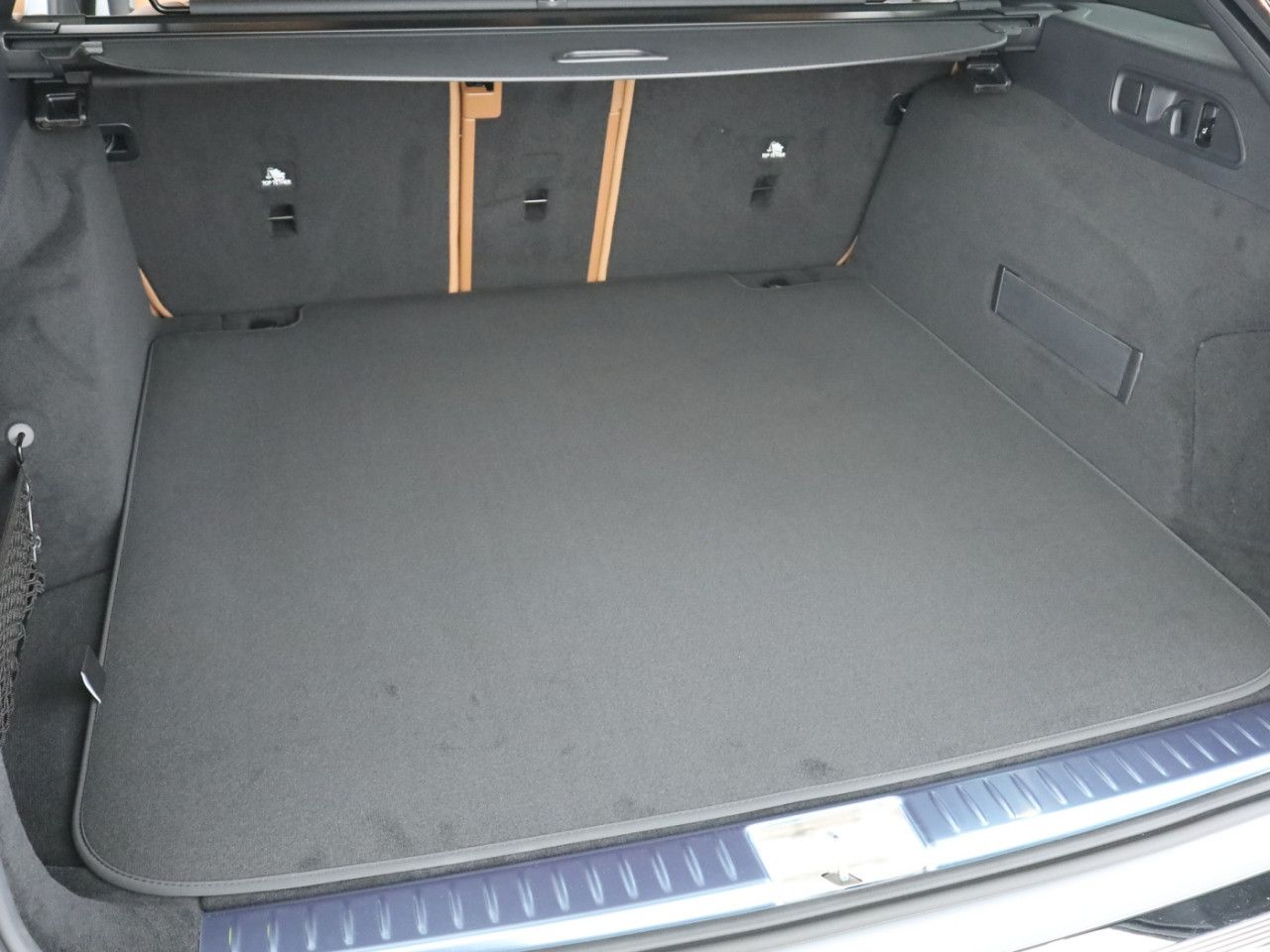 Mercedes-Benz E-Klasse – Bild 23