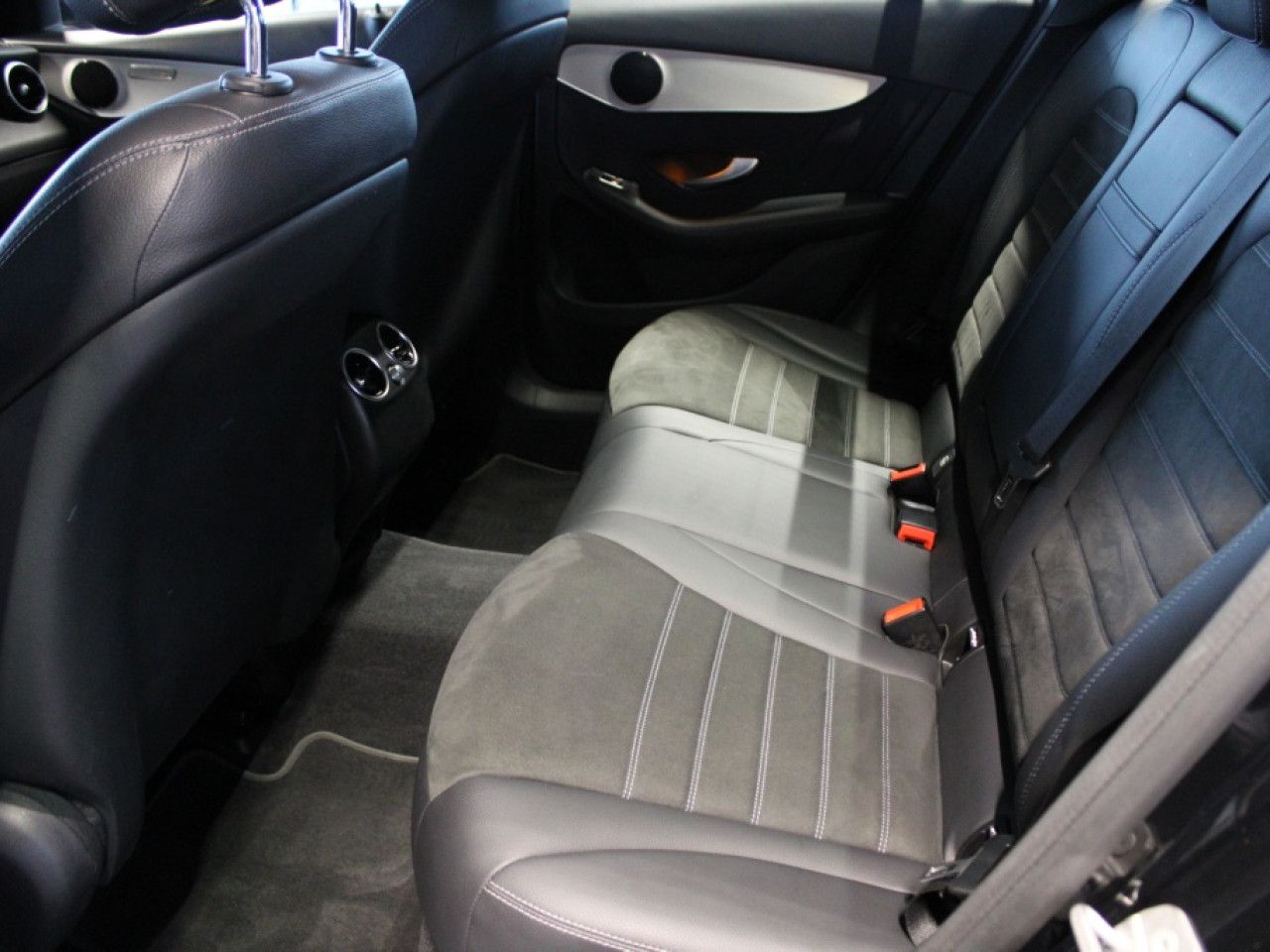 Fahrzeugbild 10 / 15