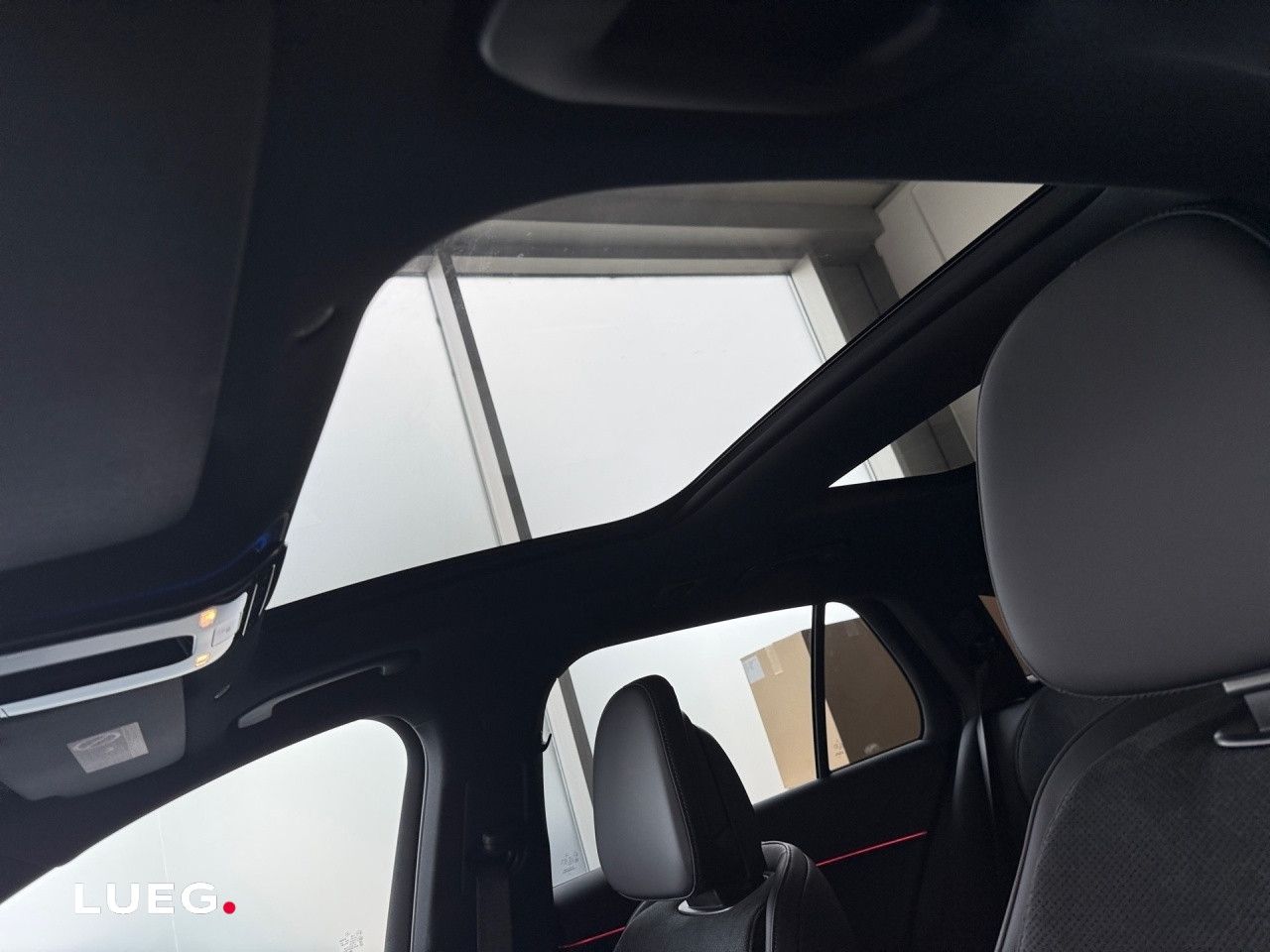Mercedes-Benz E-Klasse – Bild 17