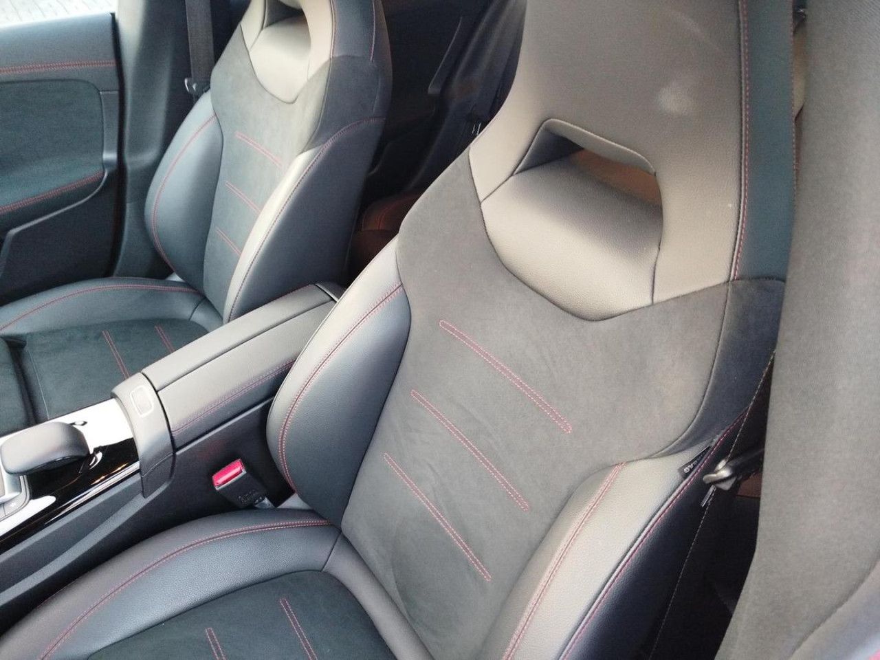 Zdjęcie pojazdu 11 / 26