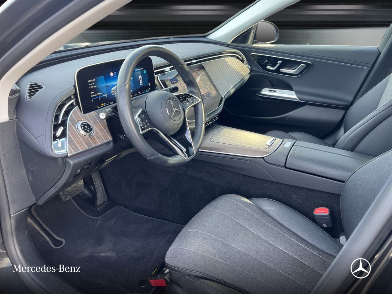 Mercedes-Benz E-Klasse – Bild 9