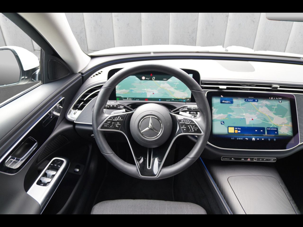 Mercedes-Benz E-Klasse – Bild 16