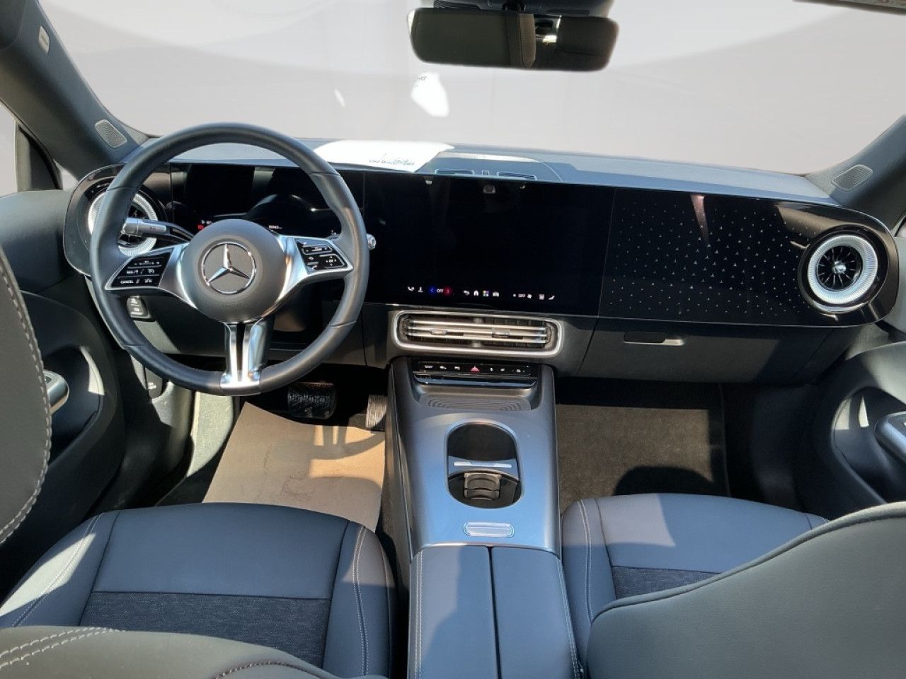 Mercedes-Benz CLA – Bild 11