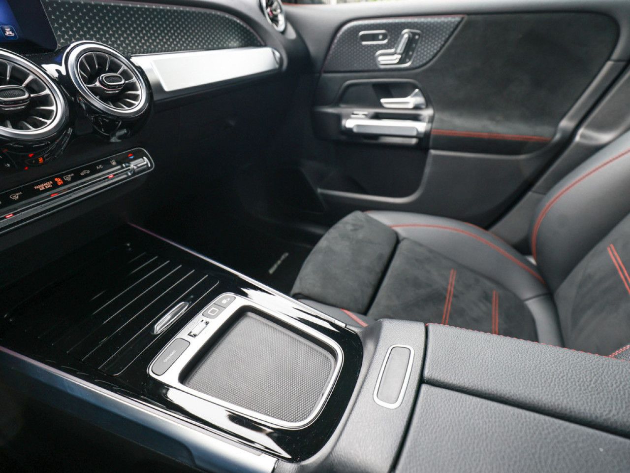 Mercedes-Benz EQB – Bild 17