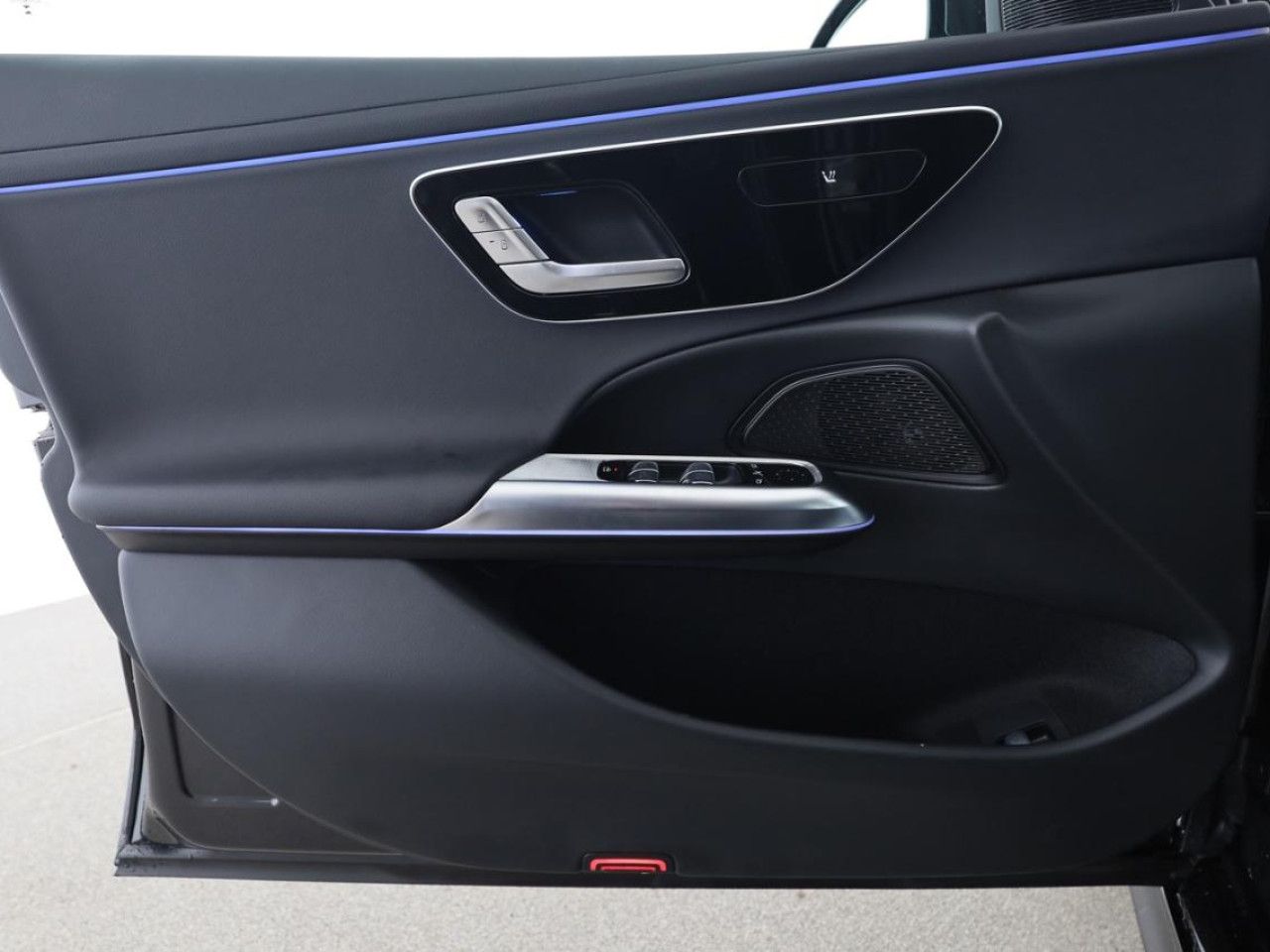 Mercedes-Benz E-Klasse – Bild 14