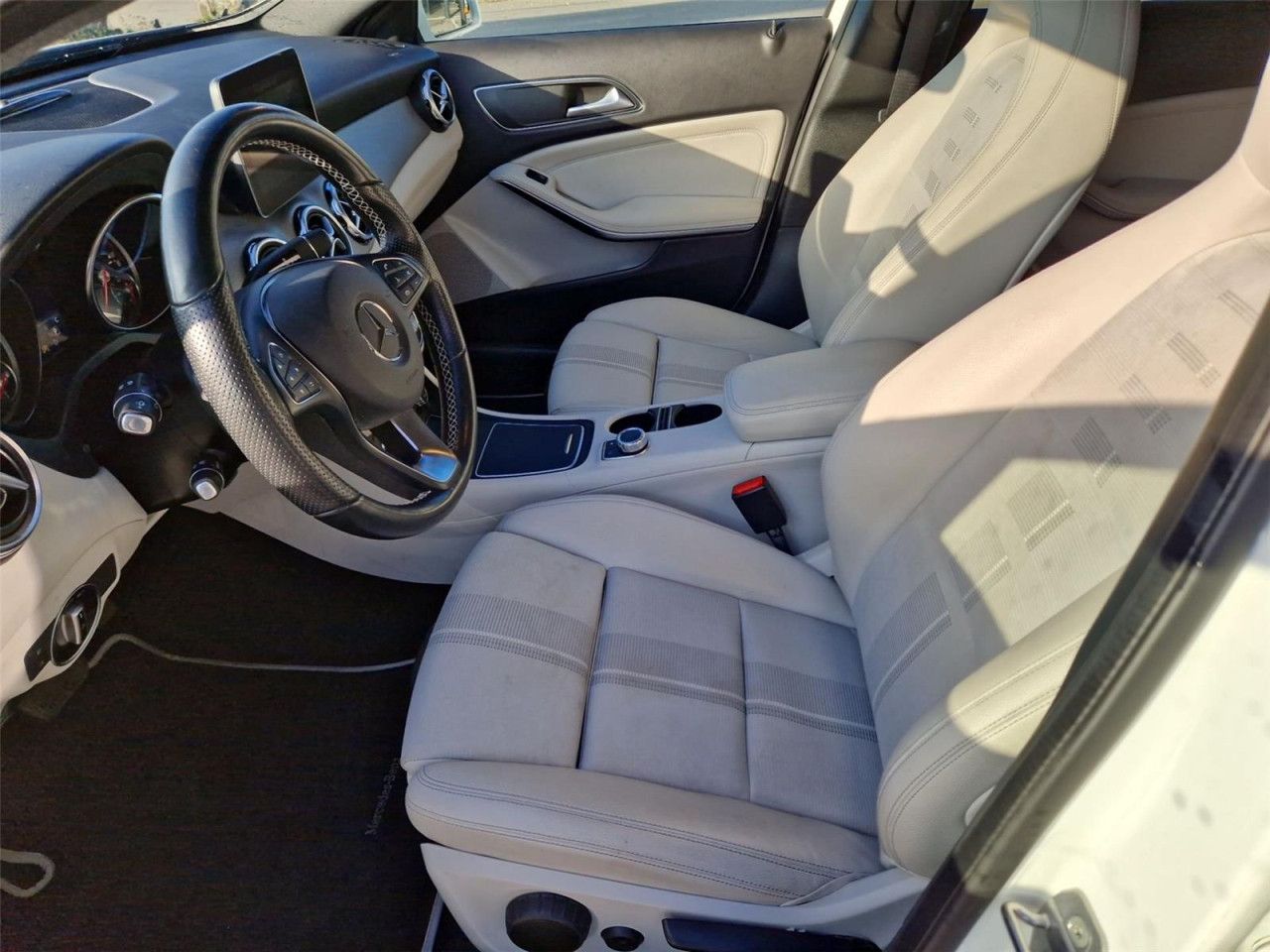 Fahrzeugbild 18 / 30