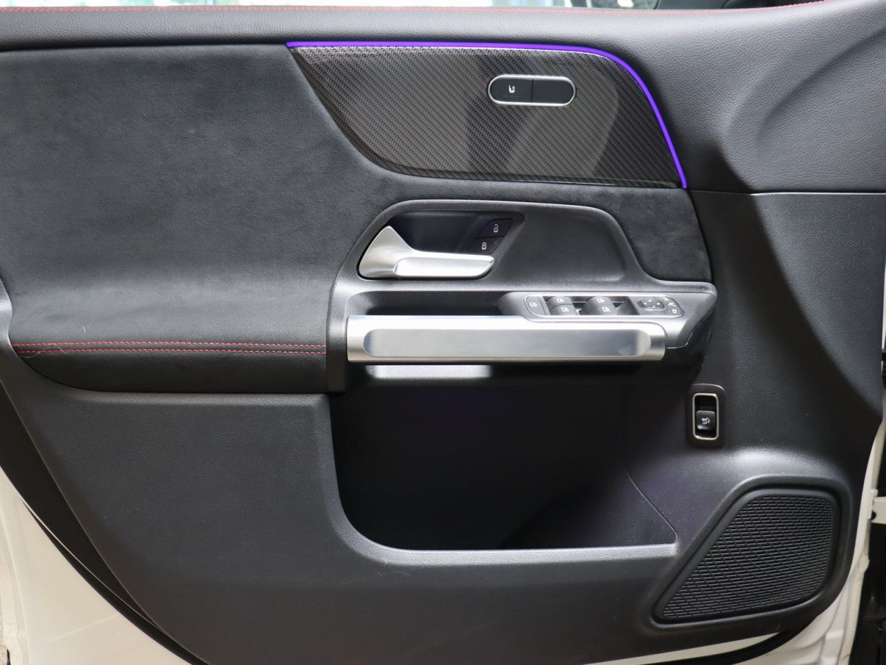 Mercedes-Benz GLB – Bild 16