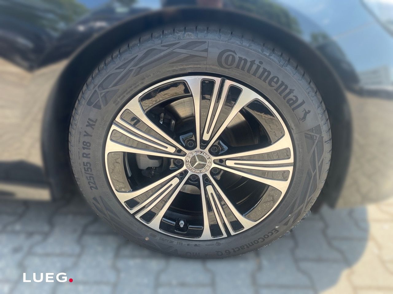 Mercedes-Benz E-Klasse – Bild 7