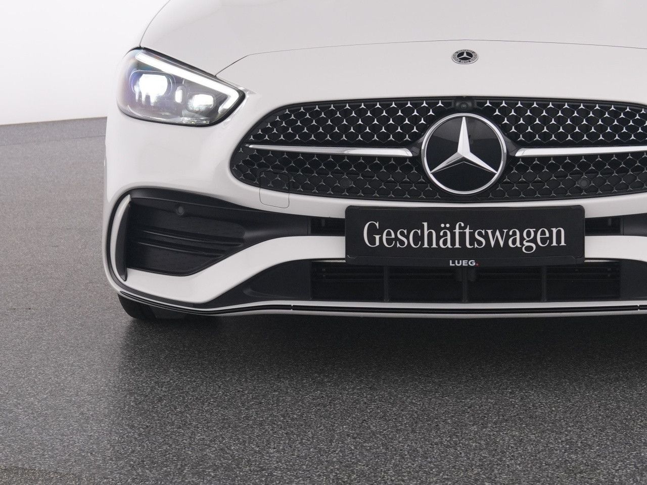 Mercedes-Benz C-Klasse – Bild 16