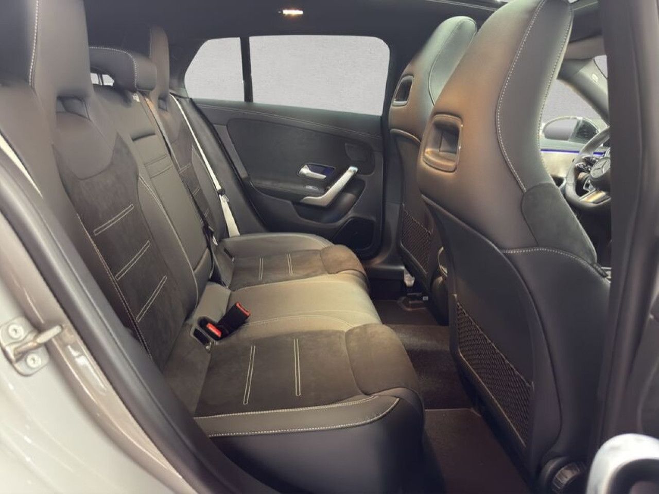 Fahrzeugbild 21 / 25