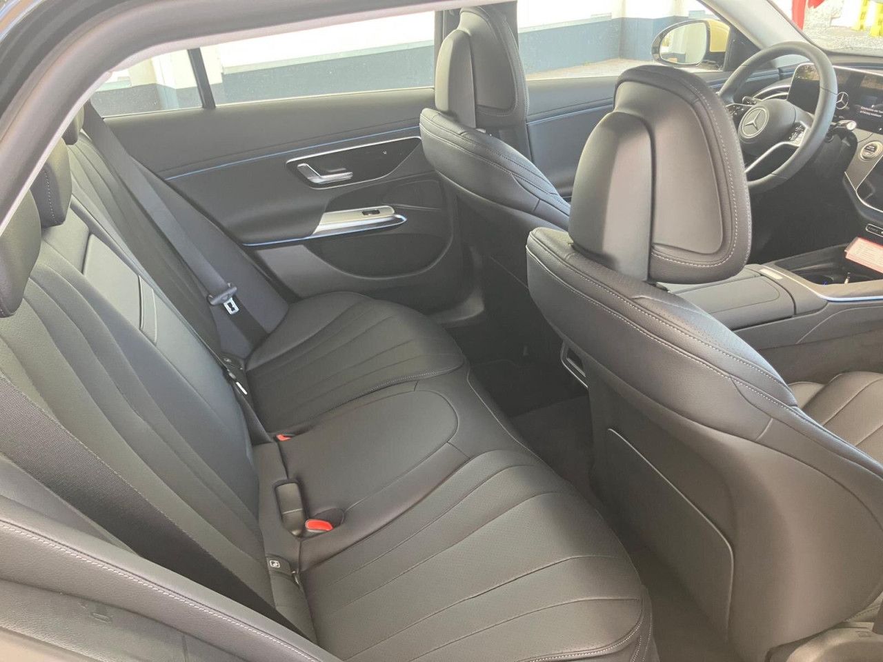 Mercedes-Benz E-Klasse – Bild 20