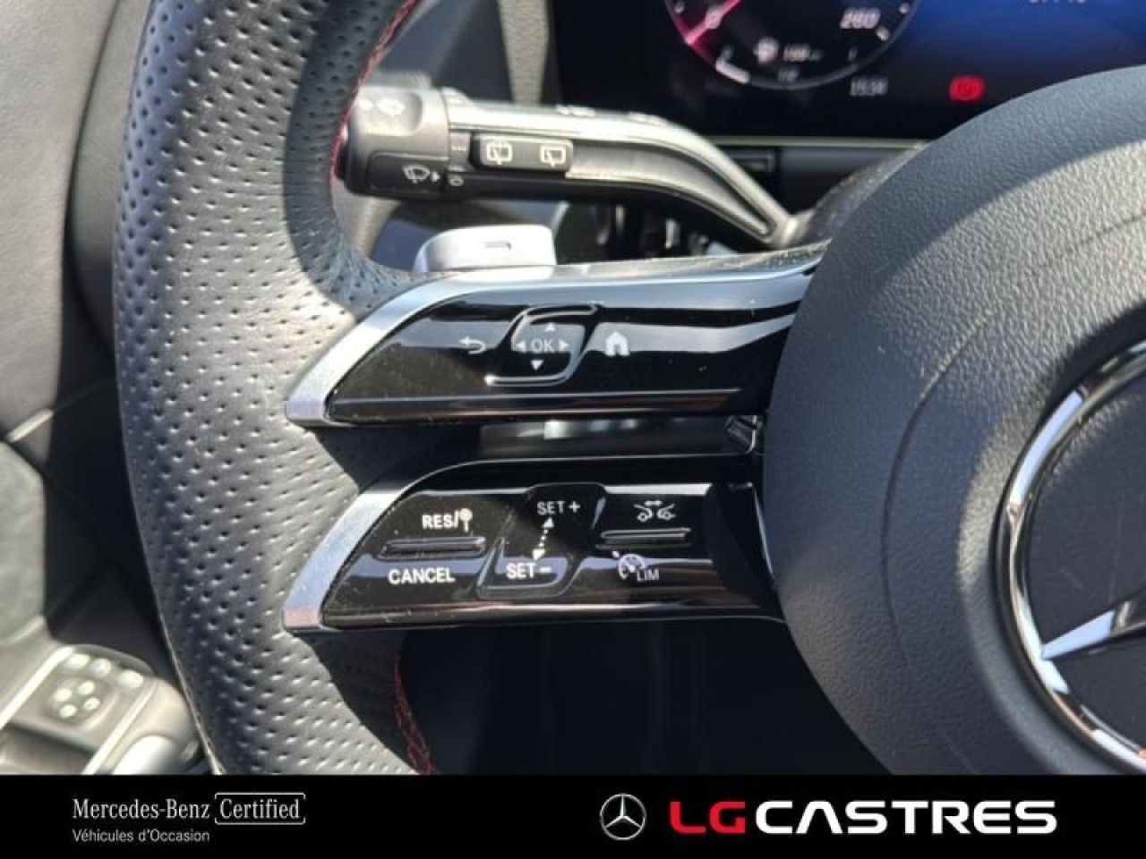 Photo du v&eacute;hicule 15 / 18