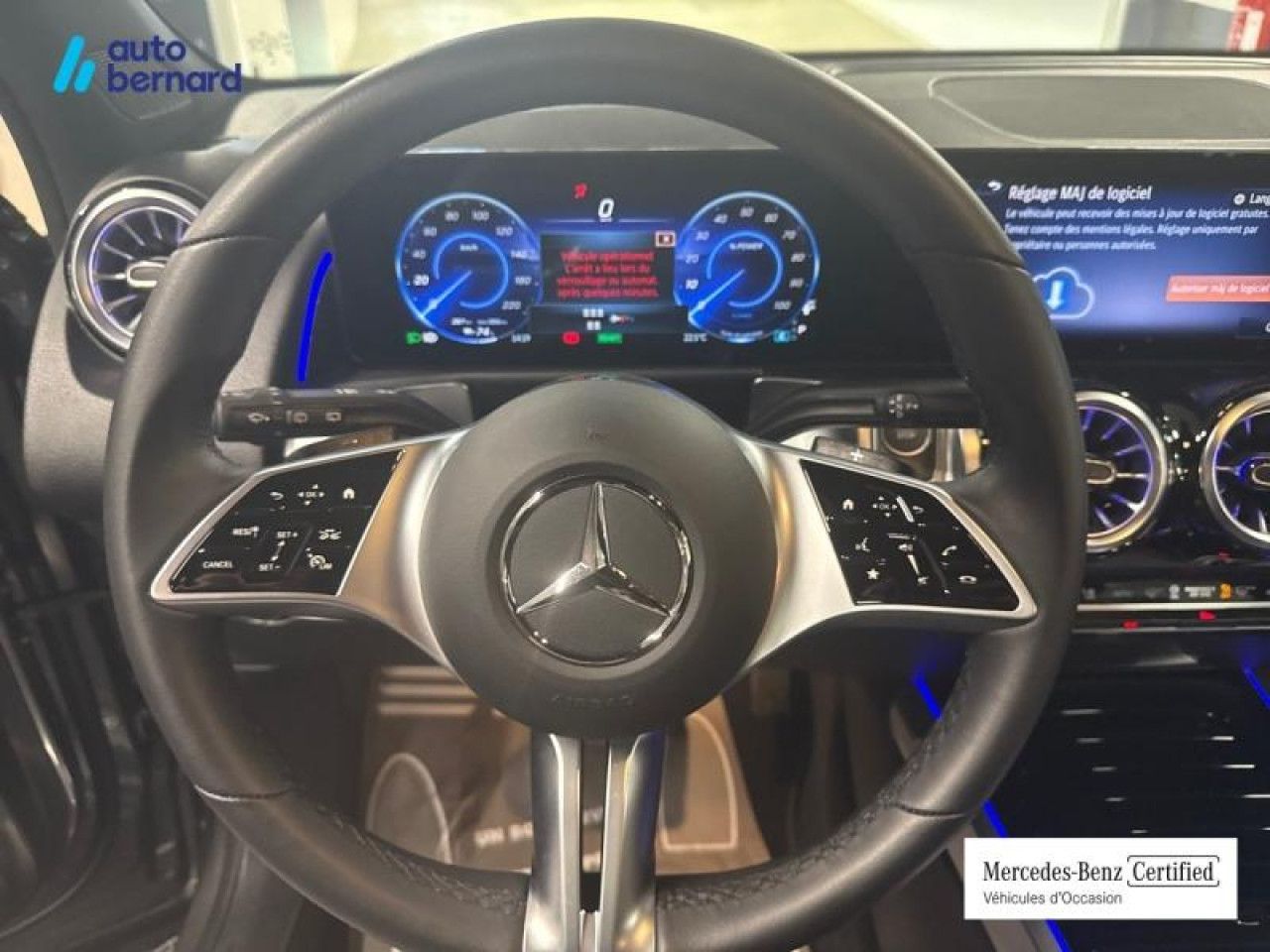 Photo du v&eacute;hicule 14 / 17