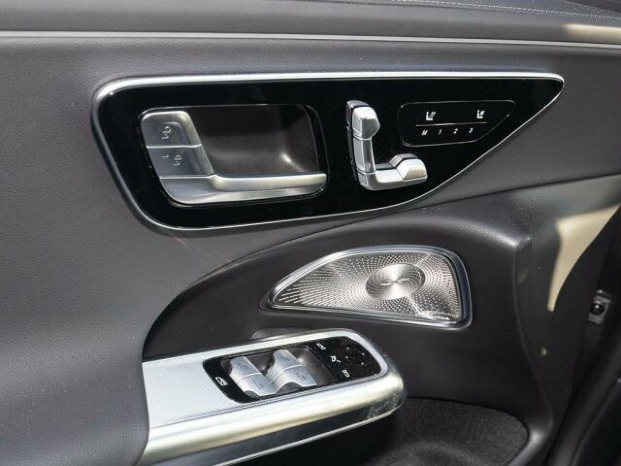 Mercedes-Benz E-Klasse – Bild 5