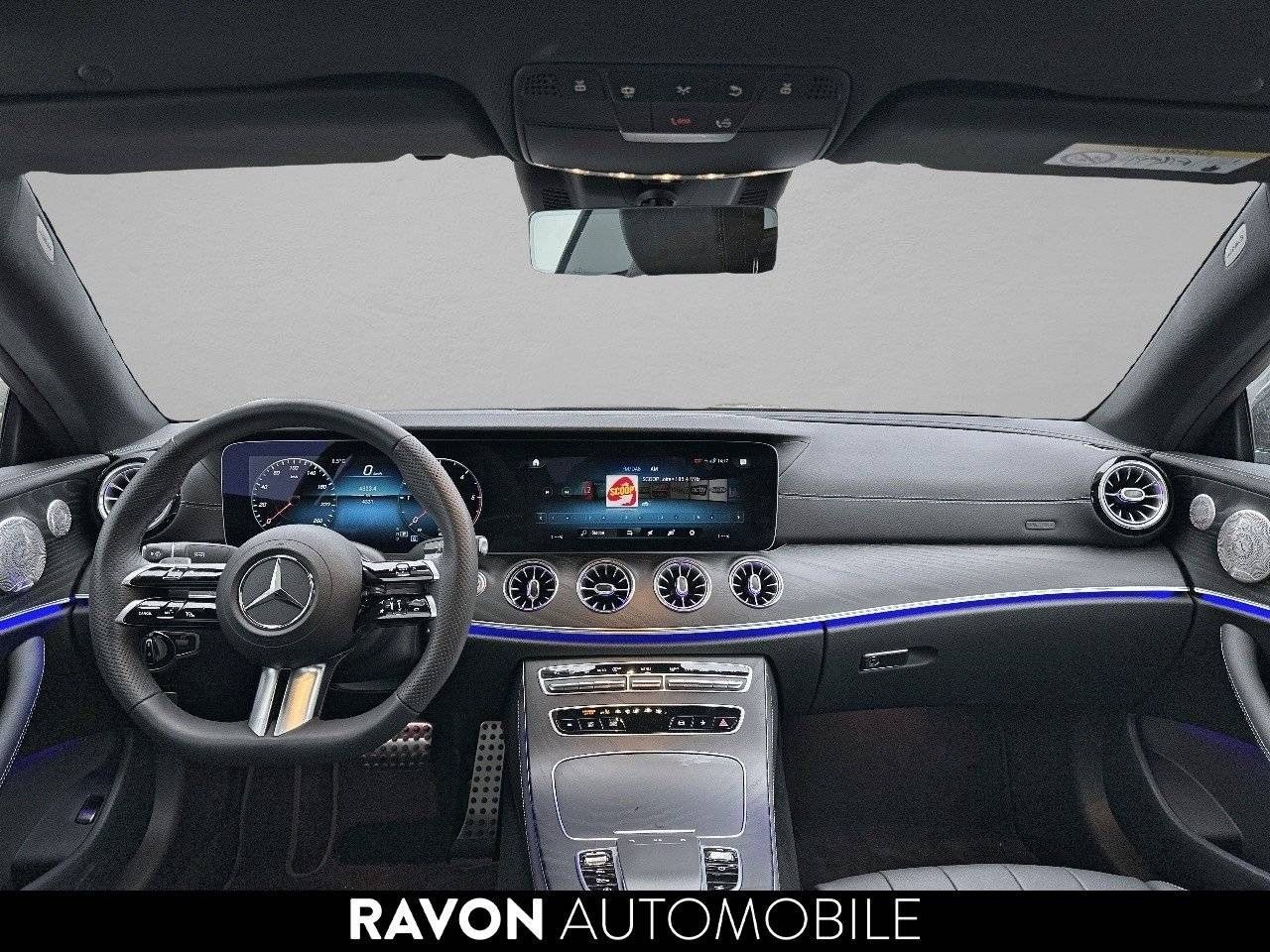 Photo du v&eacute;hicule 3 / 18