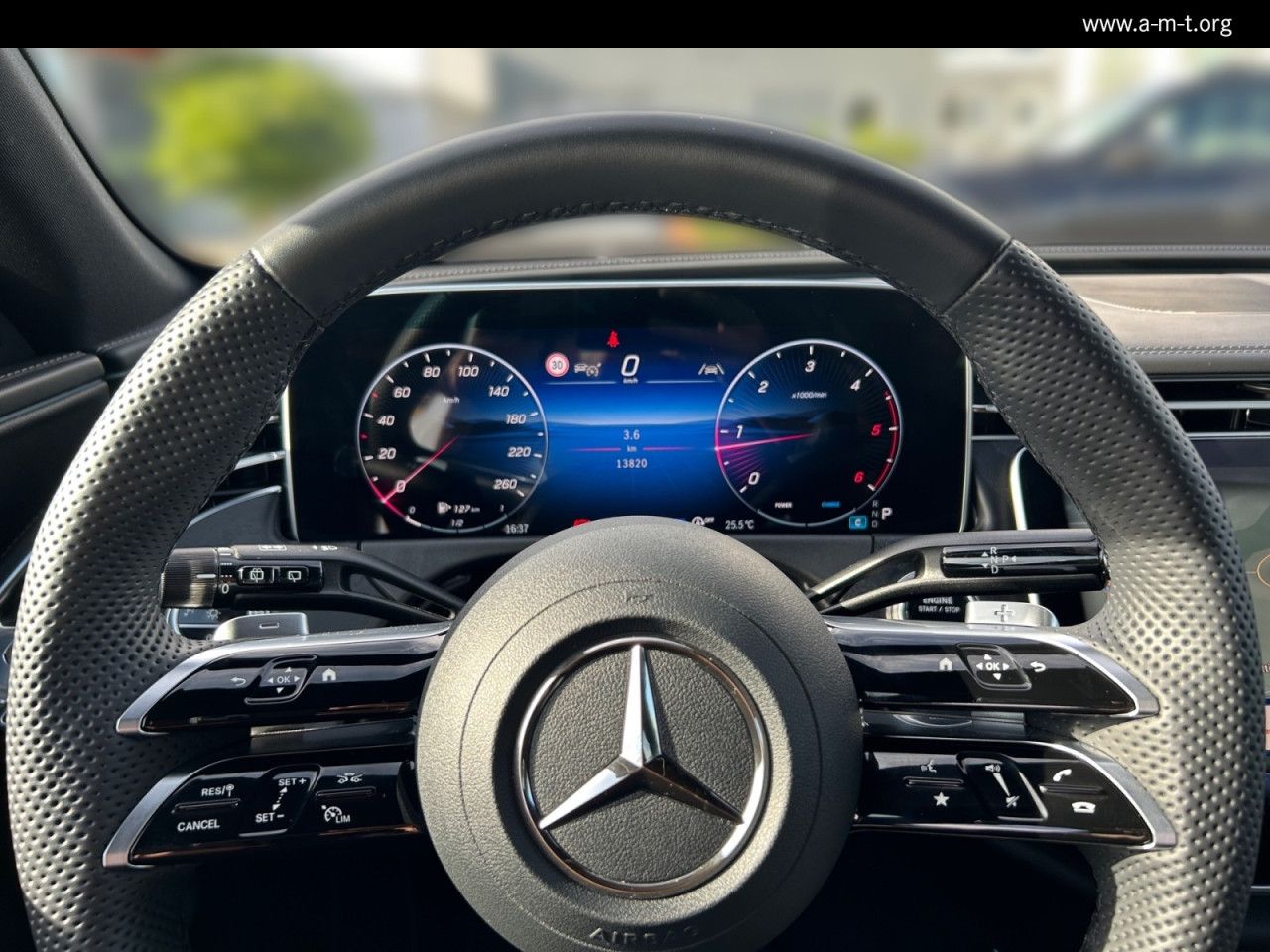 Mercedes-Benz E-Klasse – Bild 8