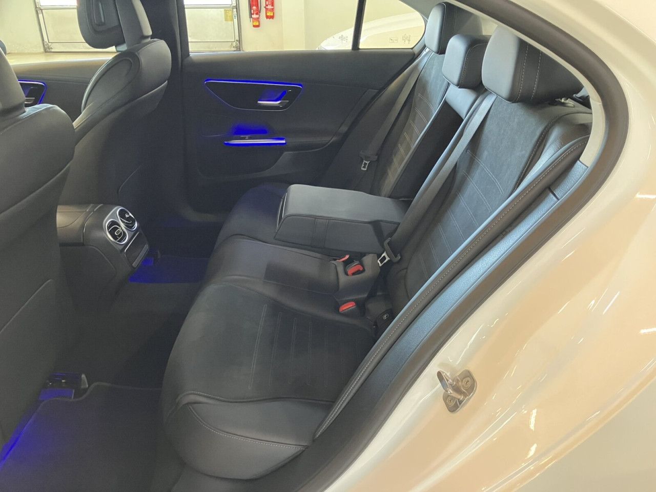 Mercedes-Benz C-Klasse – Bild 18