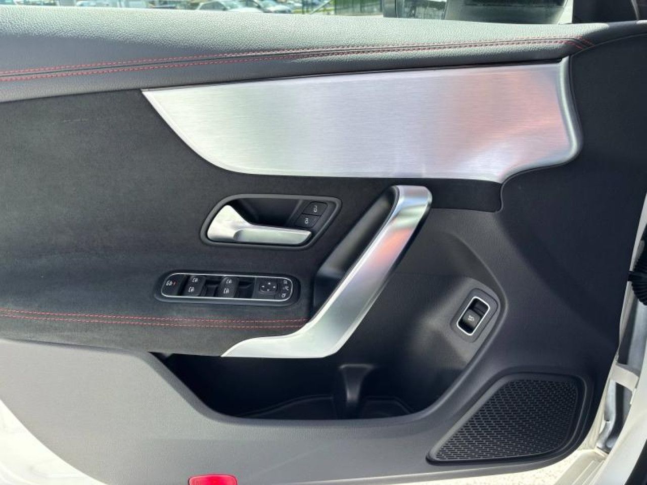 Photo du v&eacute;hicule 11 / 13