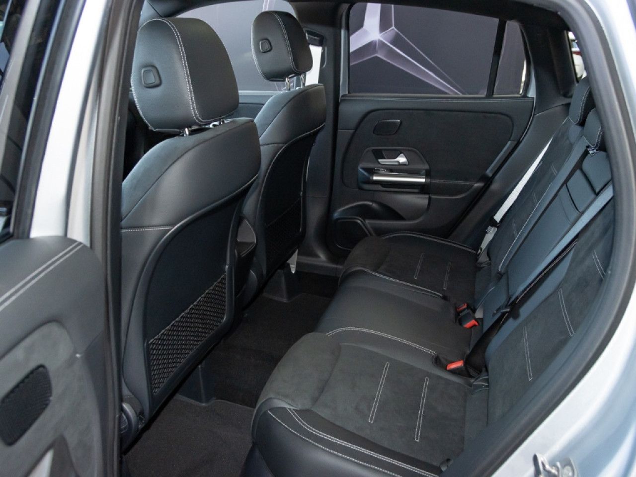 Mercedes-Benz GLA – Bild 11