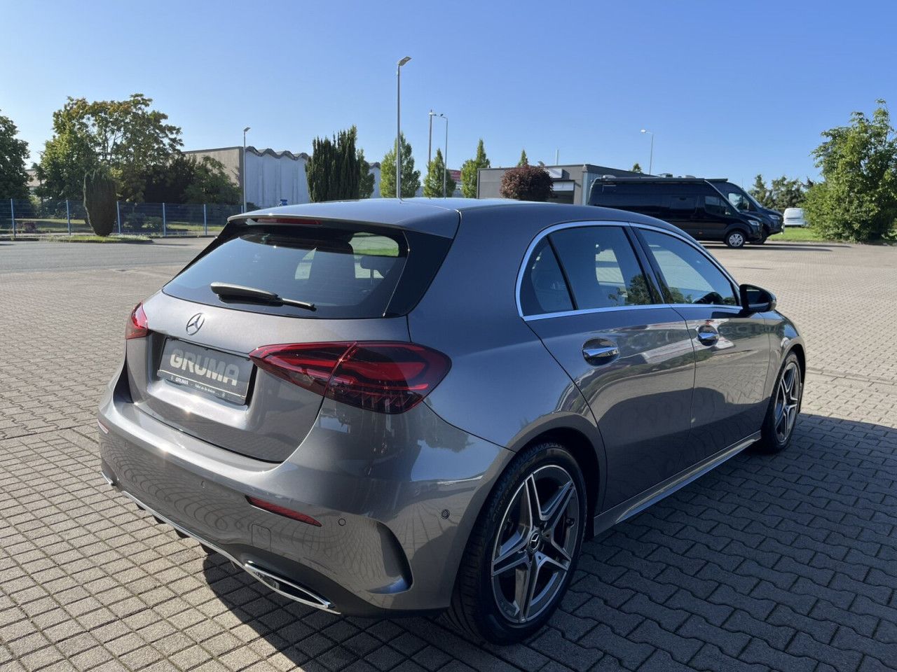 Fahrzeugbild 6 / 15