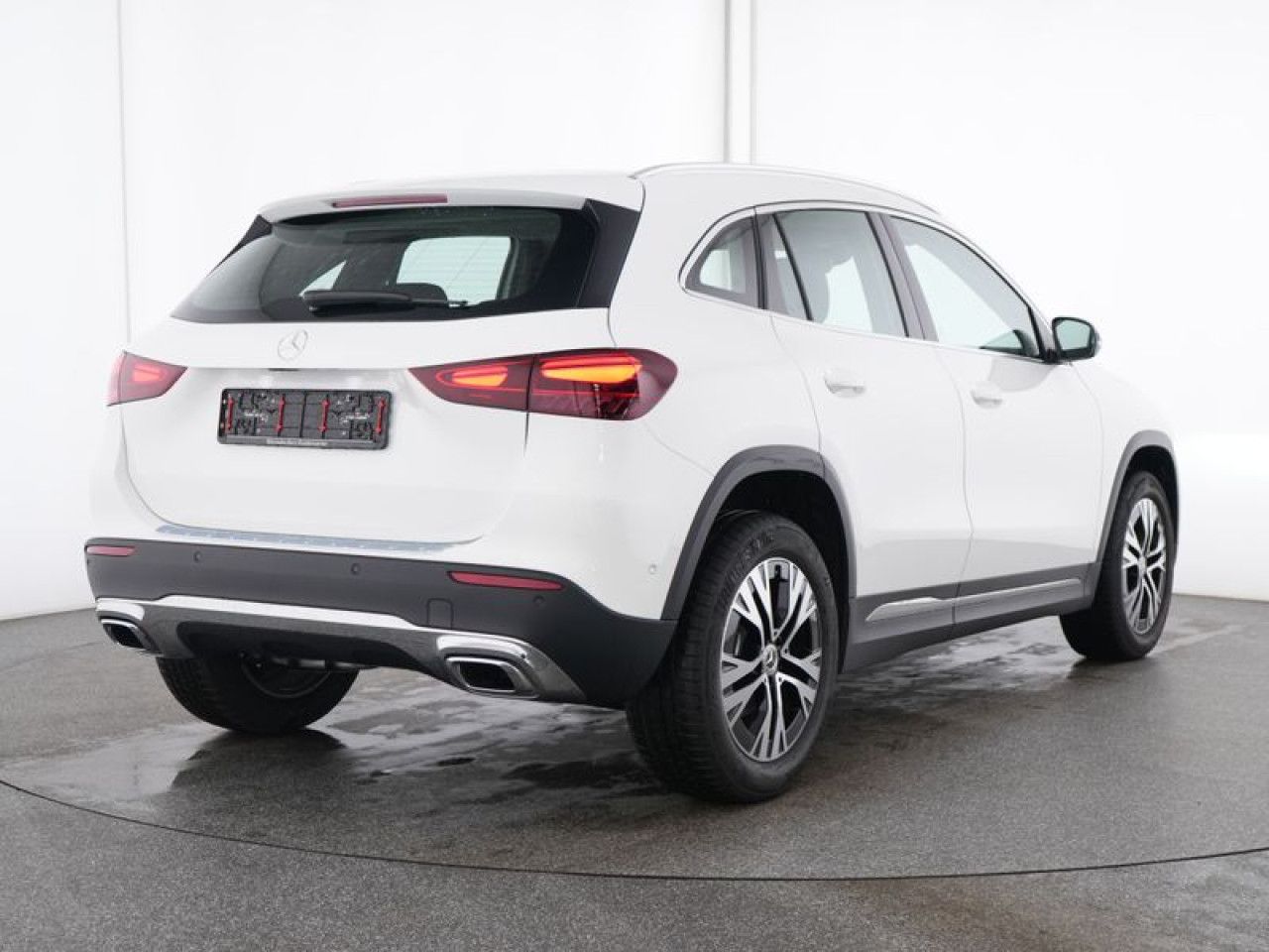 Mercedes-Benz GLA – Bild 2