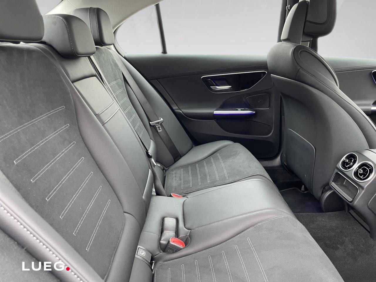 Fahrzeugbild 12 / 18