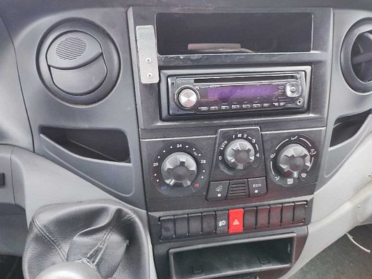 Immagine del veicolo 8 / 9