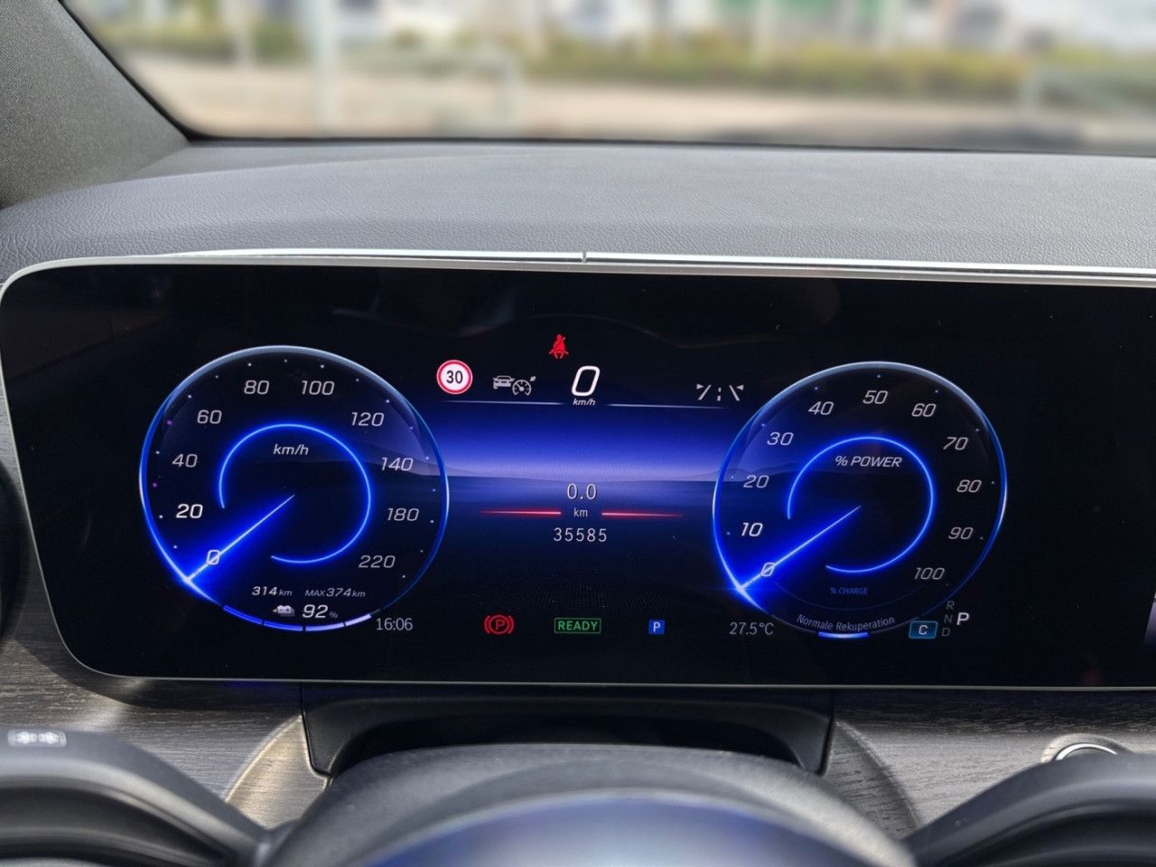 Mercedes-Benz EQV – Bild 6