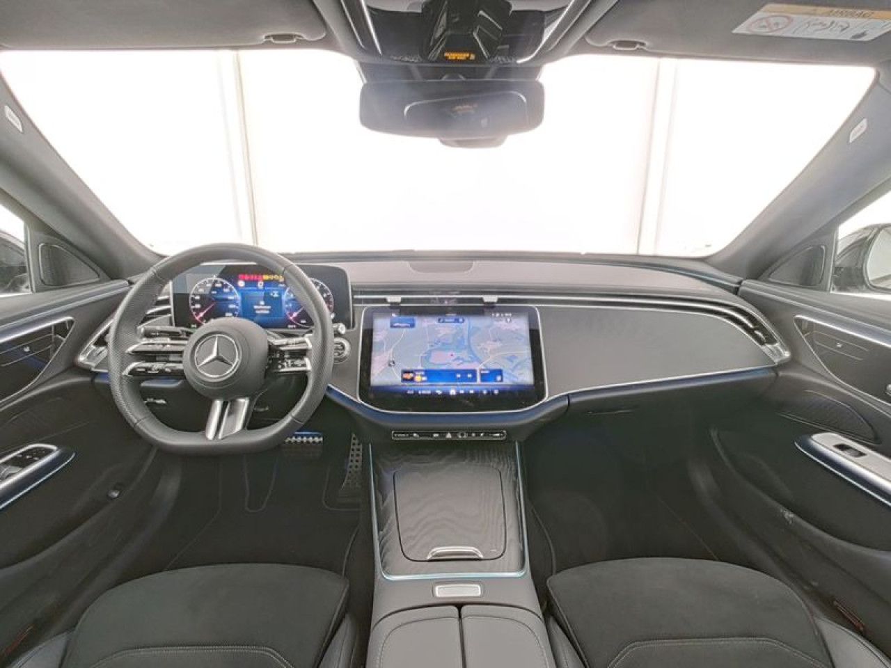 Mercedes-Benz E-Klasse – Bild 6