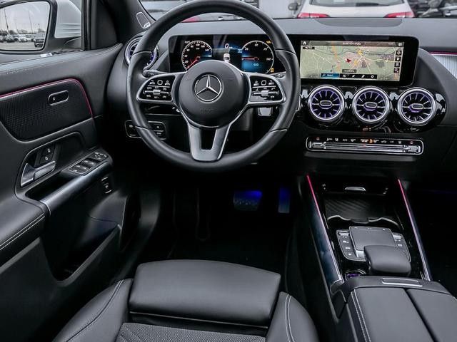Mercedes-Benz EQA 300